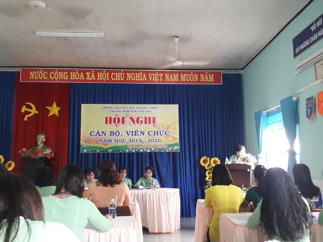 HỘI NGHỊ CÁN BỘ VIÊN CHỨC 2019 - 2020